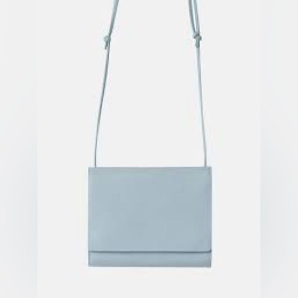 BAGGU compact leather powder blue purse/clutch crossbody bag